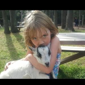 Meet your Posher, Emily